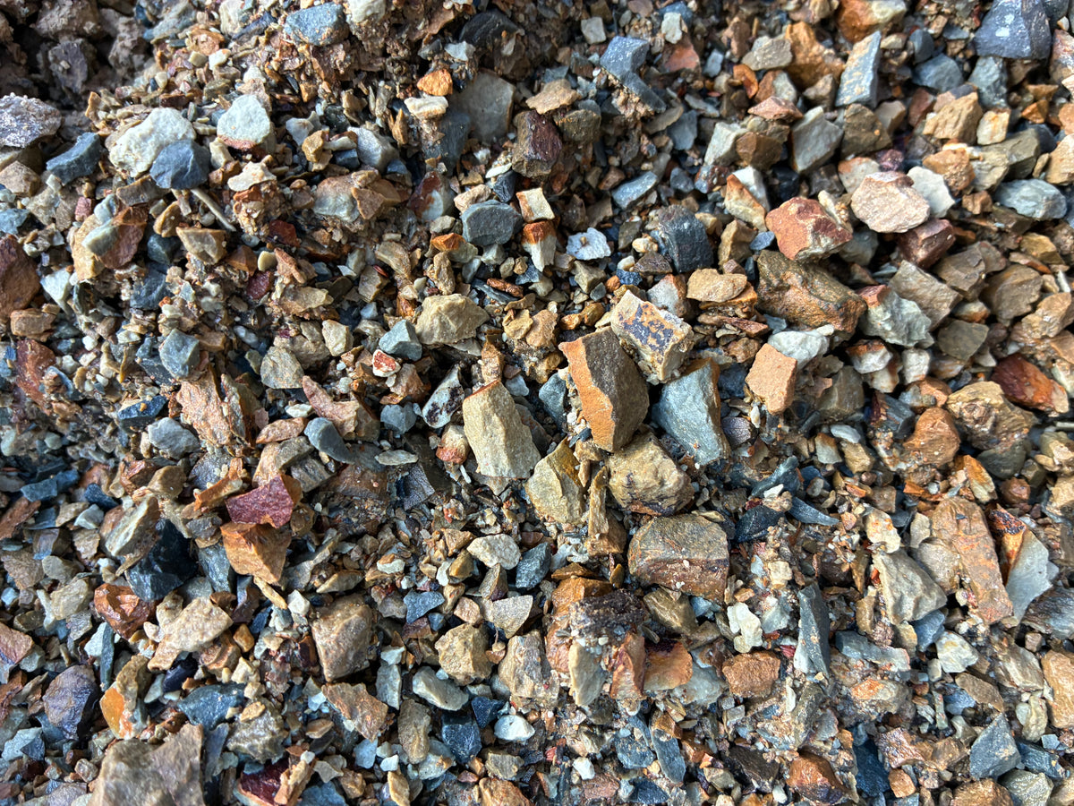 Coldstream Landscape Rocks Coldstream Toppings Bulk – ID Garden & Landscape Centre