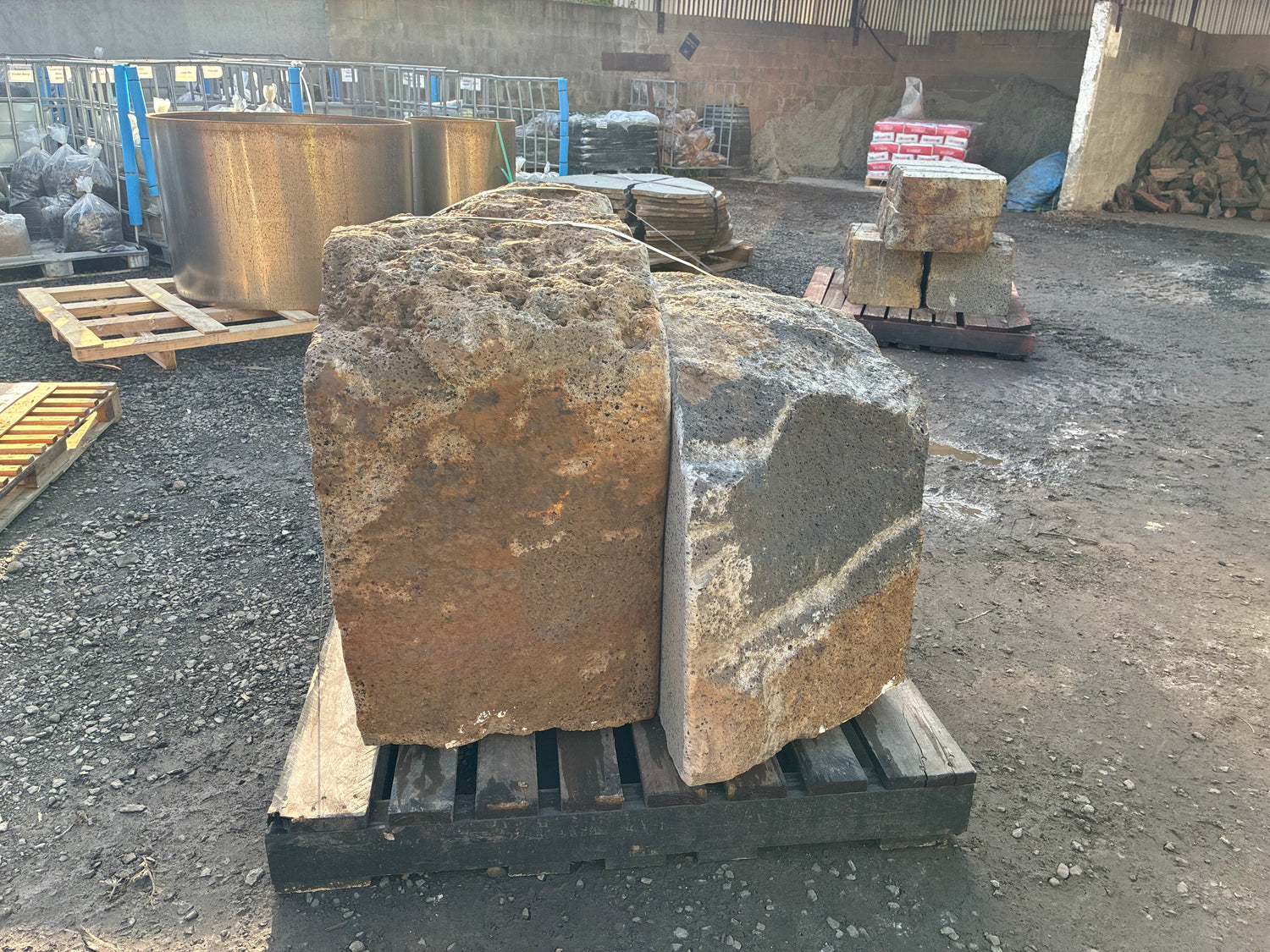 Sawn Basalt Boulder Seat (Bluestone)